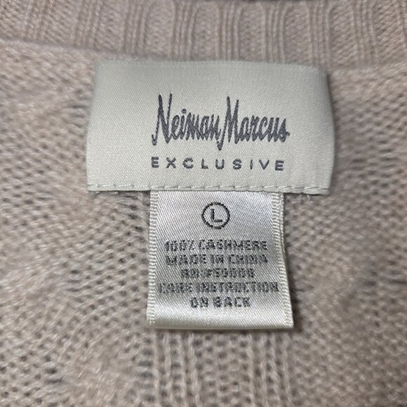 Neiman Marcus Exclusive 100% Cashmere Cable Knit Sweater Beige Tan Stripe V Neck - Picture 3 of 15